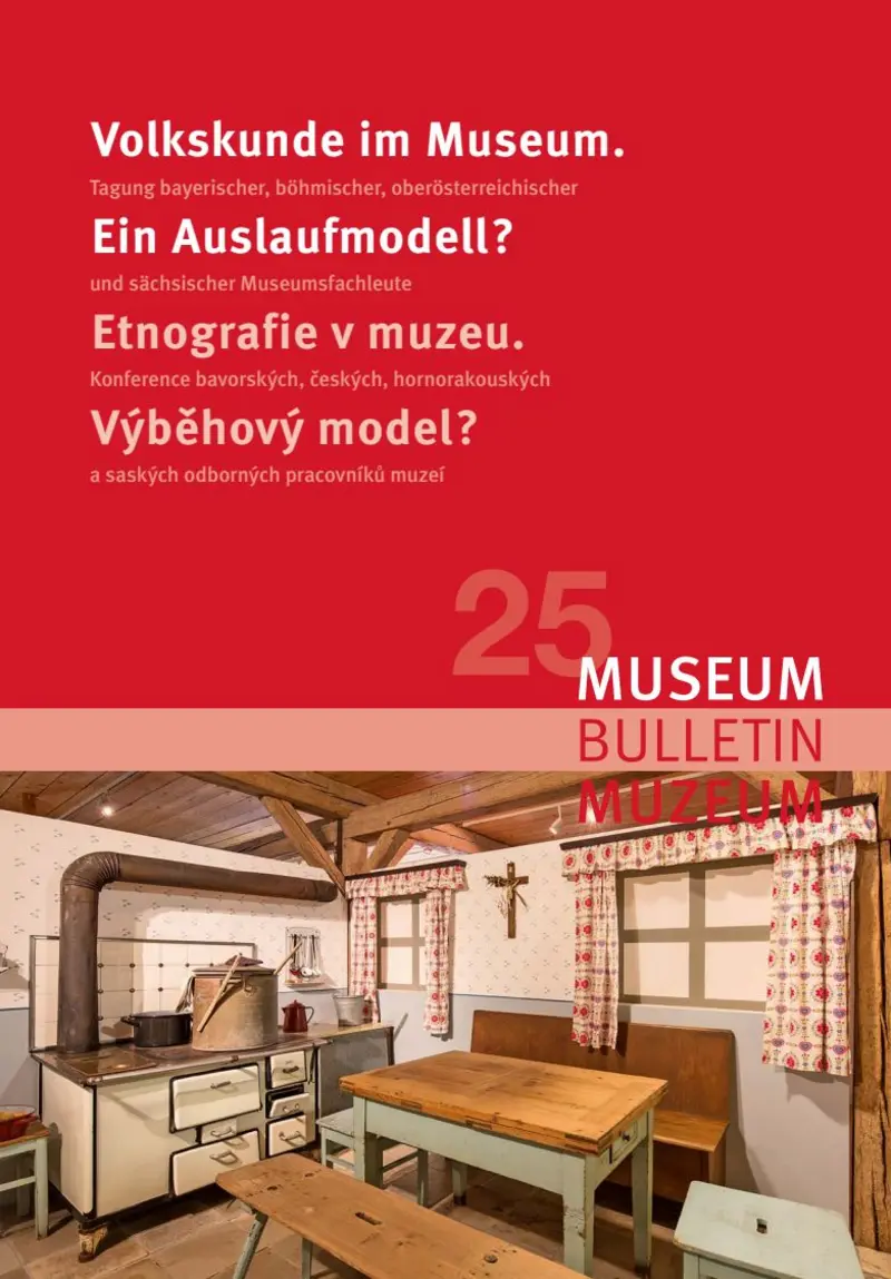 Covermotiv ist das Foto eines als historische Wohnküche inszenierten Ausstellungsraums, darüber Angaben zum Tagungstitel.